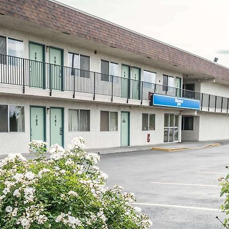 Rodeway Inn Паско Екстер'єр фото