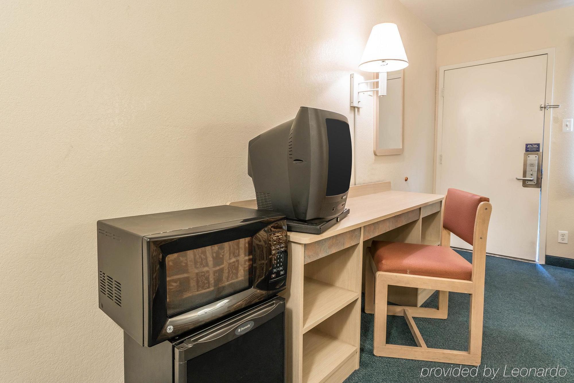 Rodeway Inn Паско Екстер'єр фото