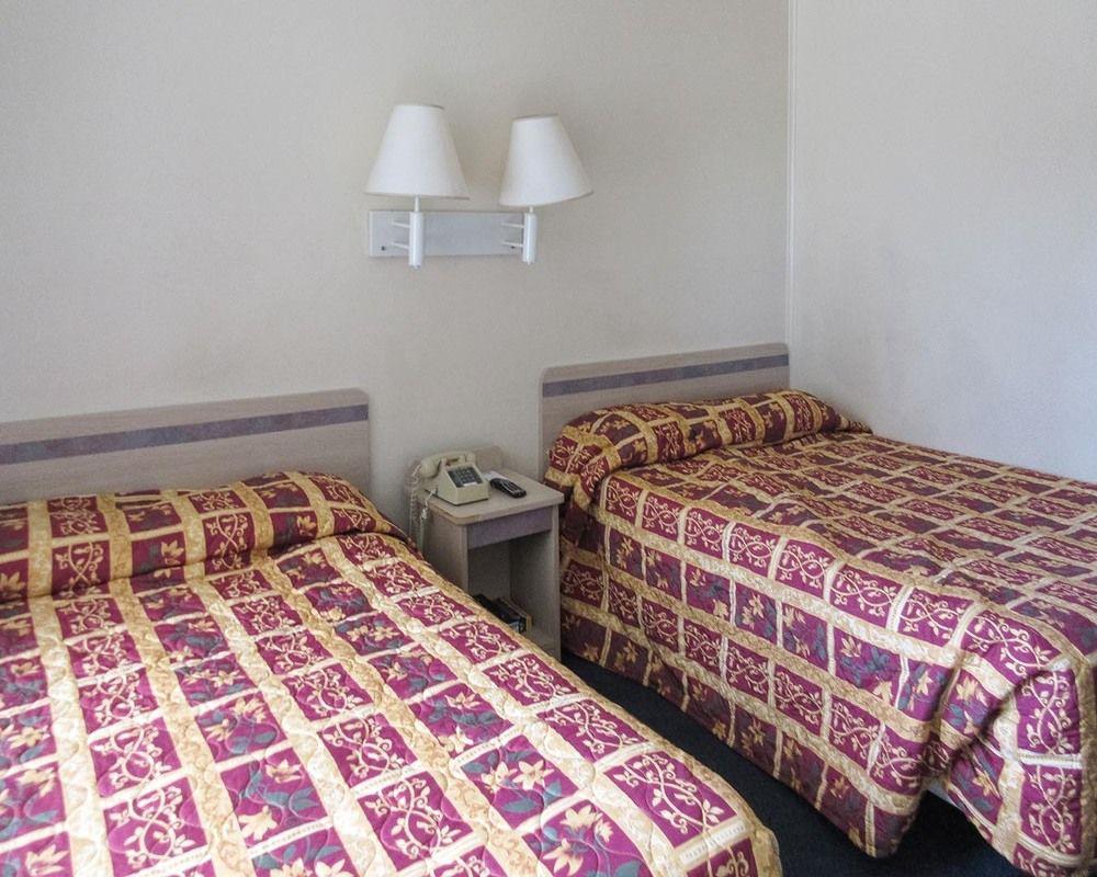 Rodeway Inn Паско Екстер'єр фото