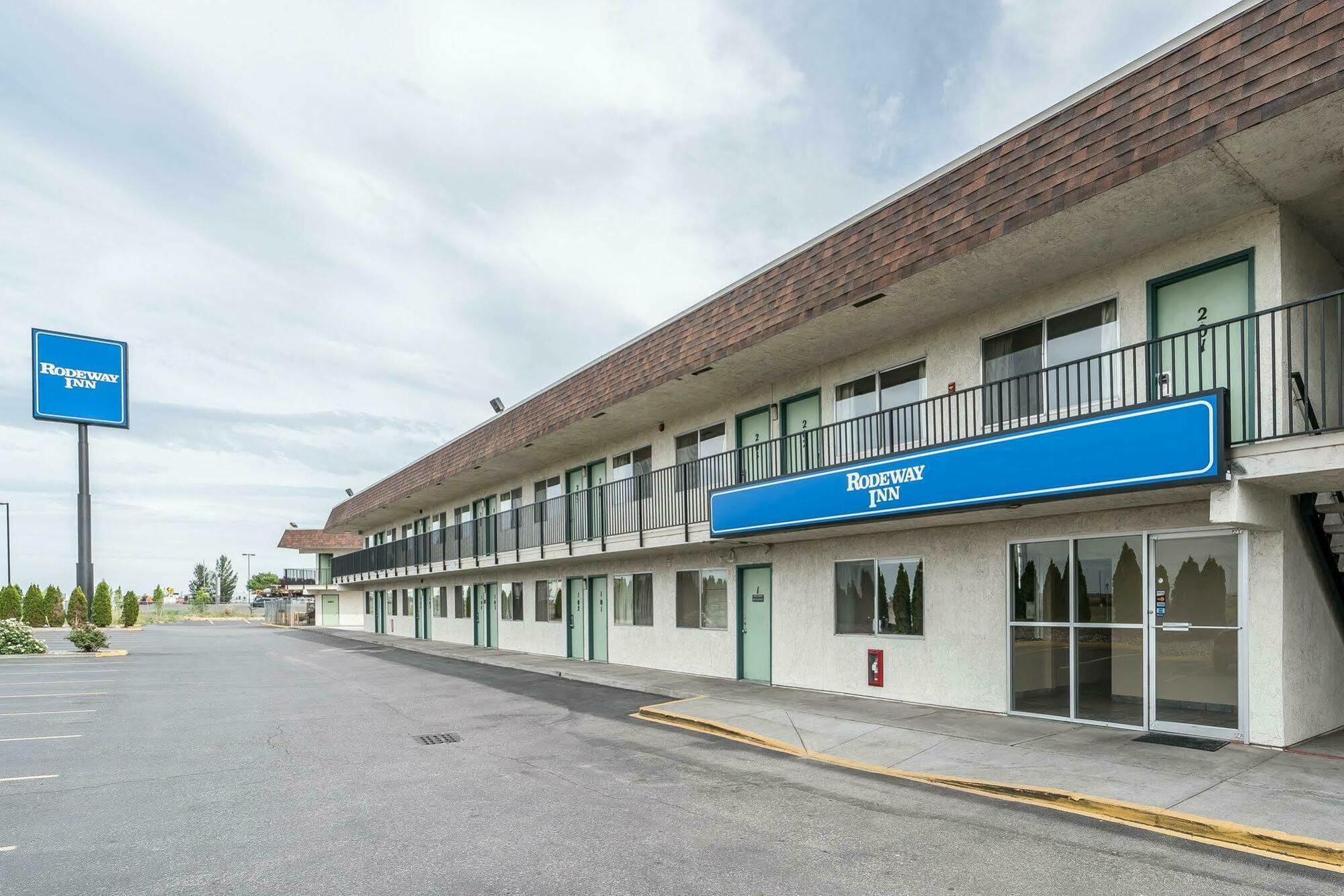 Rodeway Inn Паско Екстер'єр фото